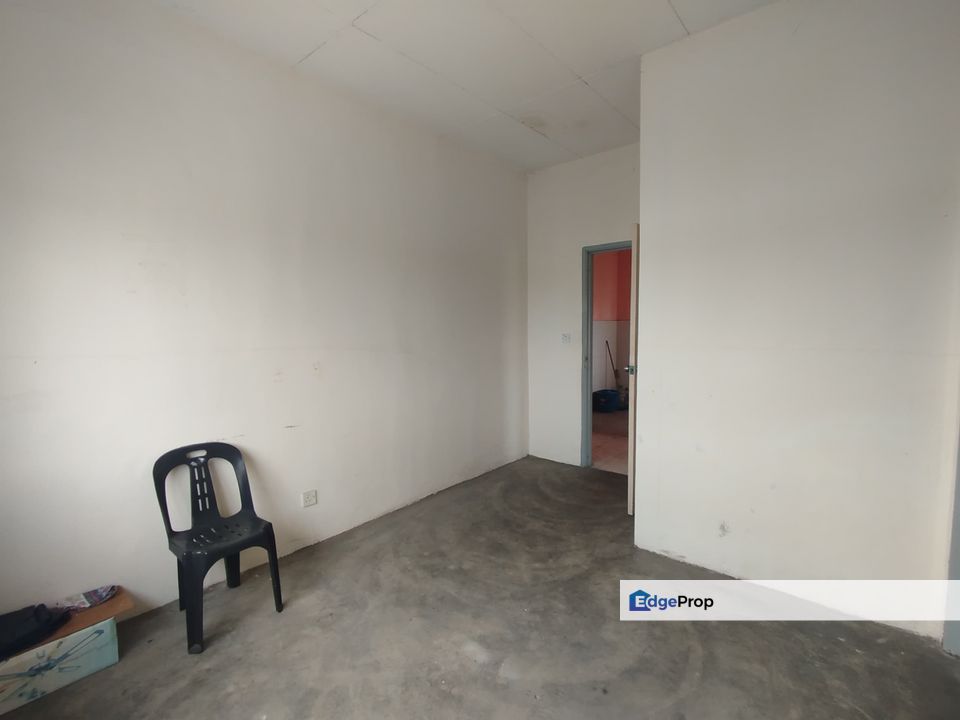 Birchwood Court Apartment - 773sf - 3R2B, Selangor, Rawang