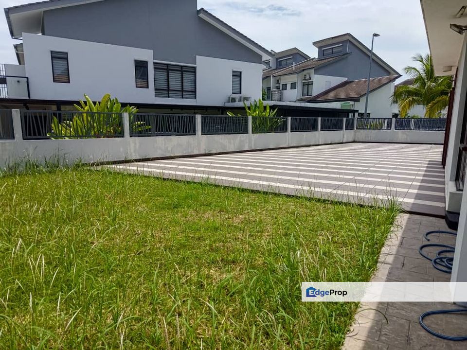 M Residence 1 - Corner - 3842sf - 4R4B - Bandar Tasik Puteri, Selangor, Rawang