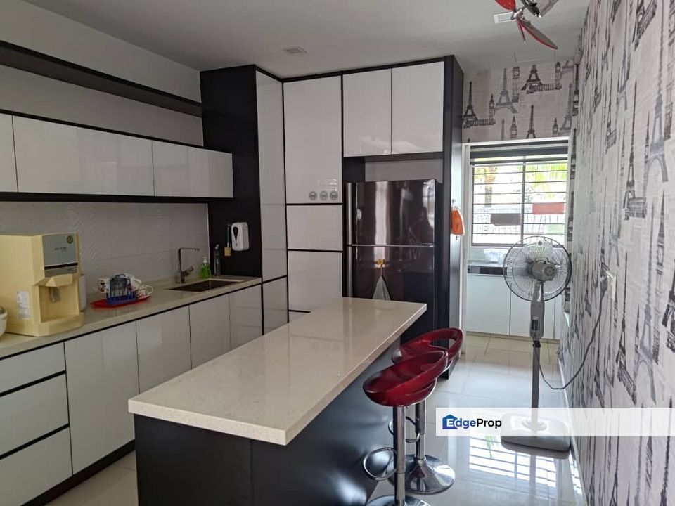 M Residence 1 - Corner - 3842sf - 4R4B - Bandar Tasik Puteri, Selangor, Rawang
