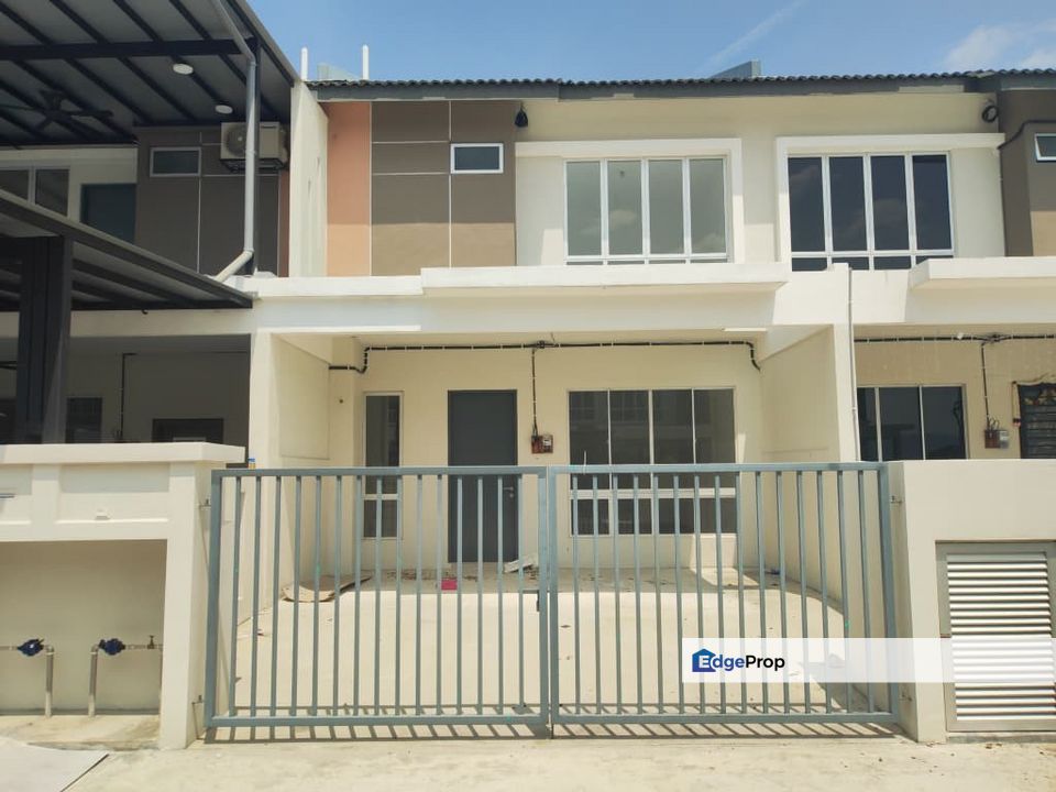 [Rent] Jalan 11 - Sari Alamanda 4 - 20x60 - 4R3B - Rawang, Selangor, Rawang