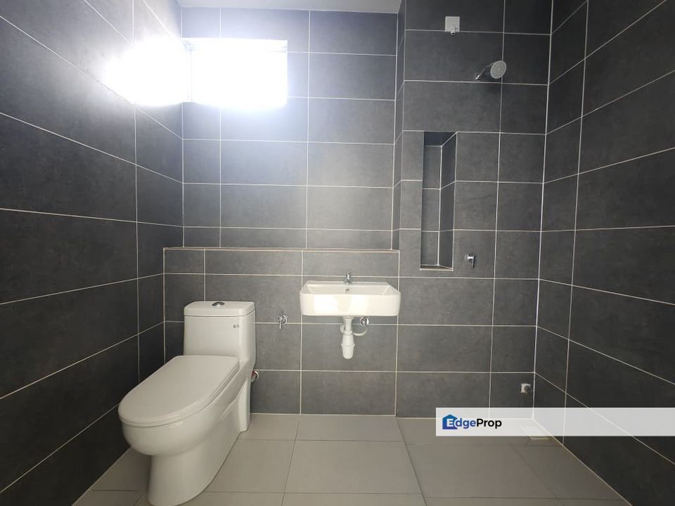 [Rent] Jalan 11 - Sari Alamanda 4 - 20x60 - 4R3B - Rawang, Selangor, Rawang