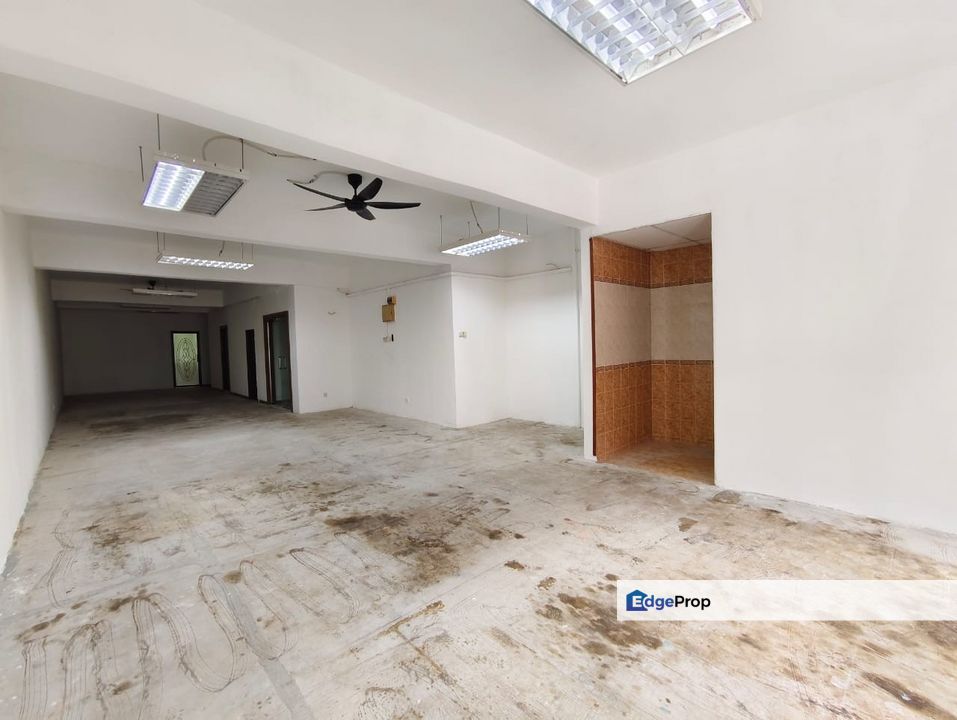 [Rent] Bandar Rawang Office Shop Lot - 20x75 - 1st Floor, Selangor, Rawang