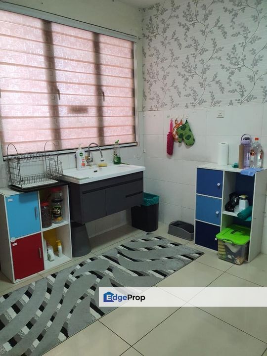 Anggun 3 - 3 Sty - 22x70 - 6R5B - Rawang, Selangor, Bandar Country Homes