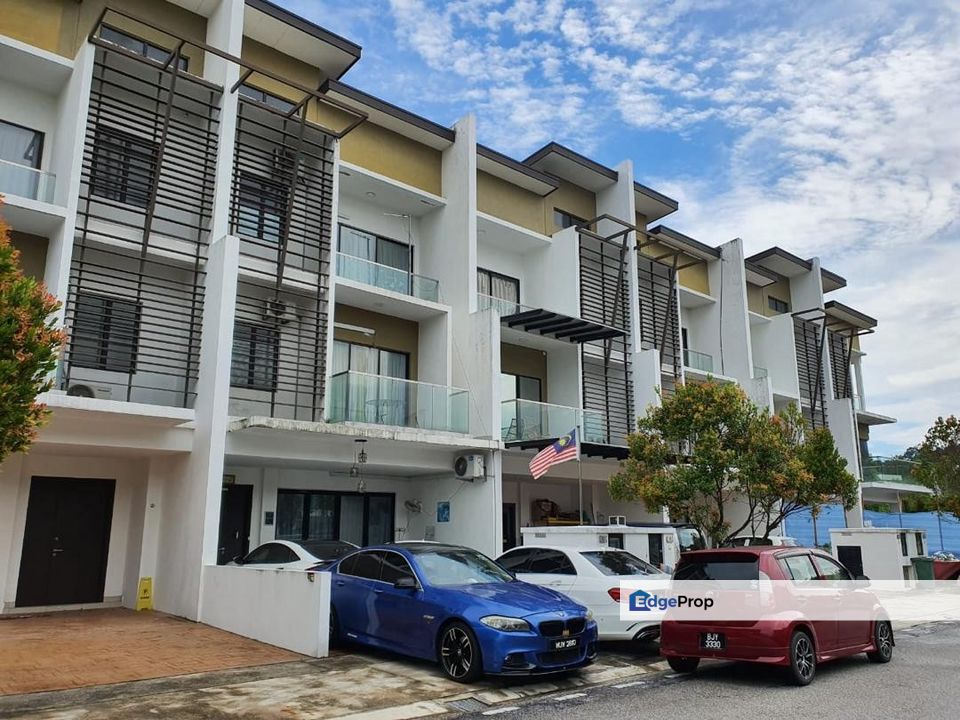 Anggun 3 - 3 Sty - 22x70 - 6R5B - Rawang, Selangor, Bandar Country Homes