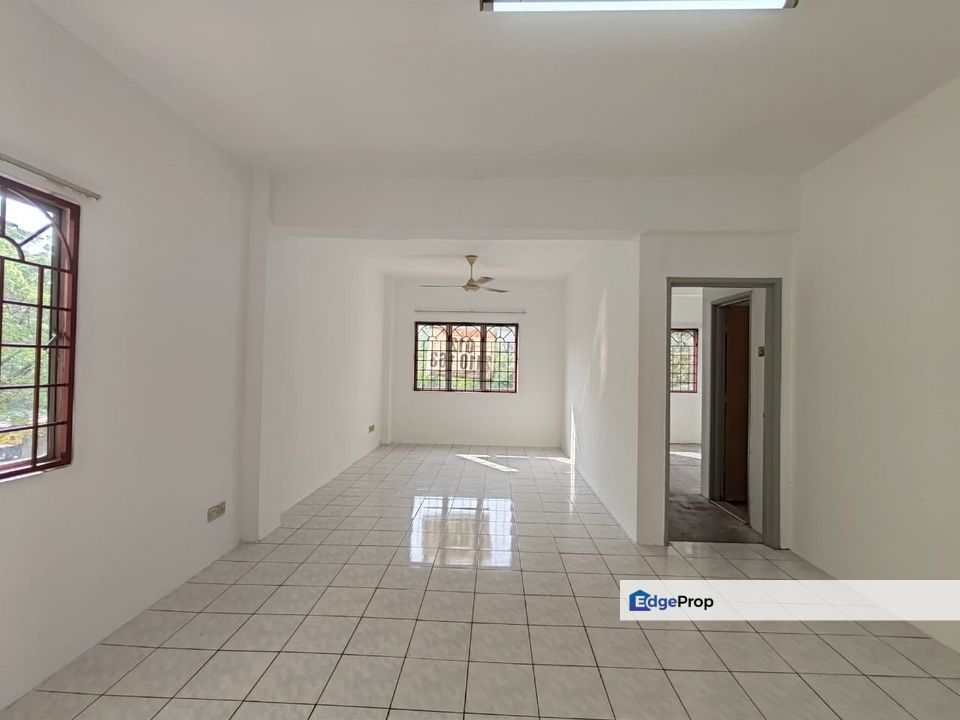 Pangsapuri Taman Bukit Rawang Putra - Corner - 2nd Floor - 3R2B1P, Selangor, Rawang