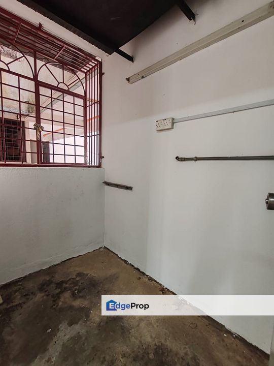 Pangsapuri Taman Bukit Rawang Putra - Corner - 2nd Floor - 3R2B1P, Selangor, Rawang
