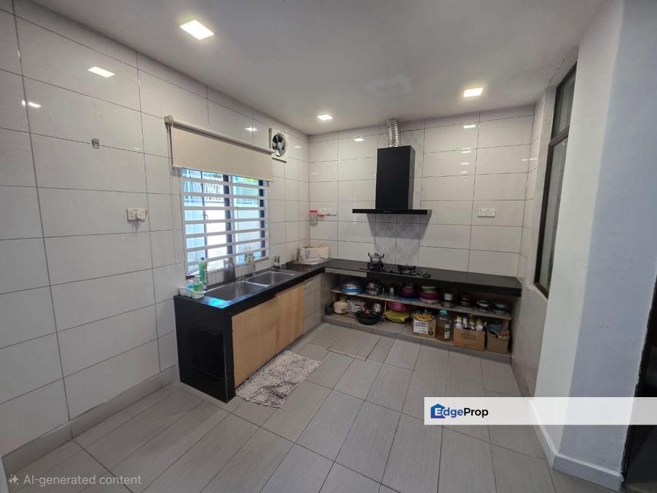 [Rent] M Residence 1 (Phase 3) - Semi Furnished - 22x80 - 5R5B - Rawang, Selangor, Rawang