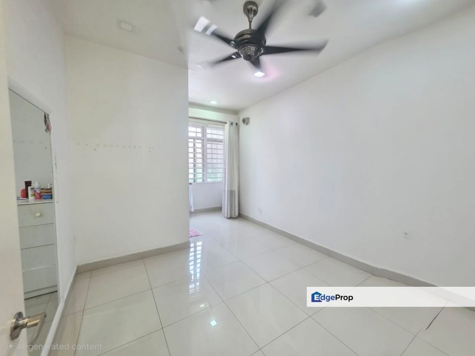 [Rent] M Residence 1 (Phase 3) - Semi Furnished - 22x80 - 5R5B - Rawang, Selangor, Rawang