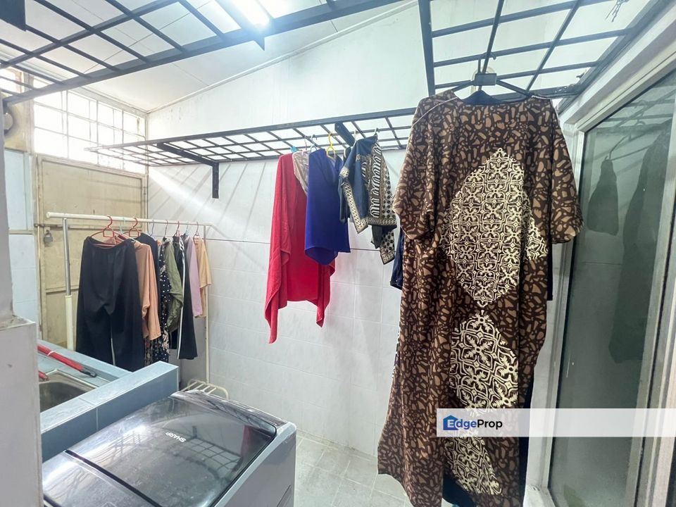 Jalan 8 - 20x90 - 3R2B - Bandar Tasik Puteri, Selangor, Rawang