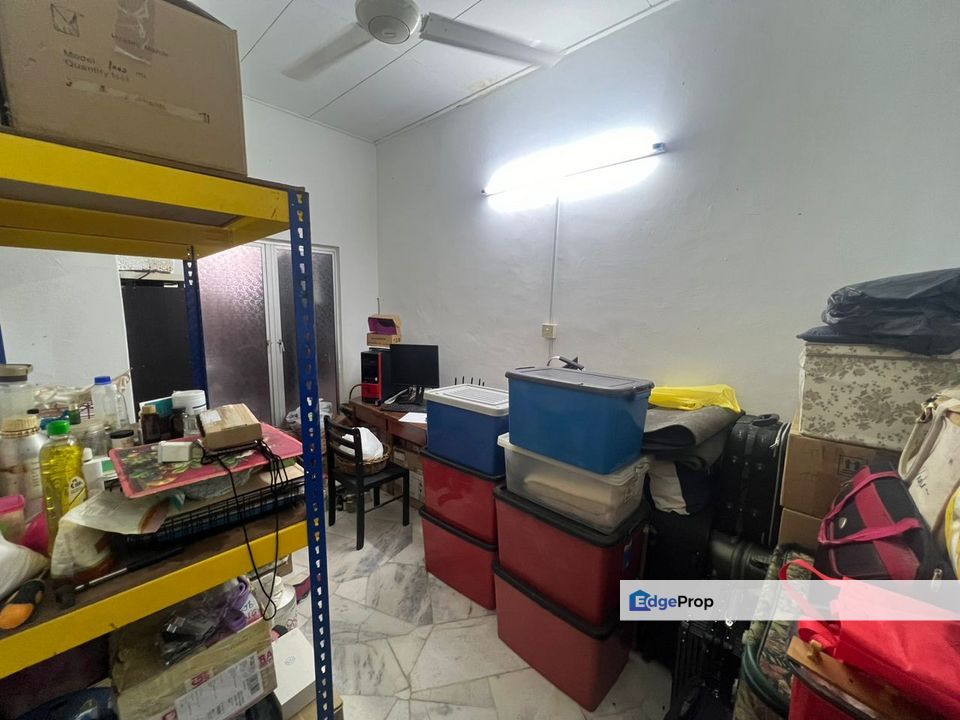 Jalan 8 - 20x90 - 3R2B - Bandar Tasik Puteri, Selangor, Rawang