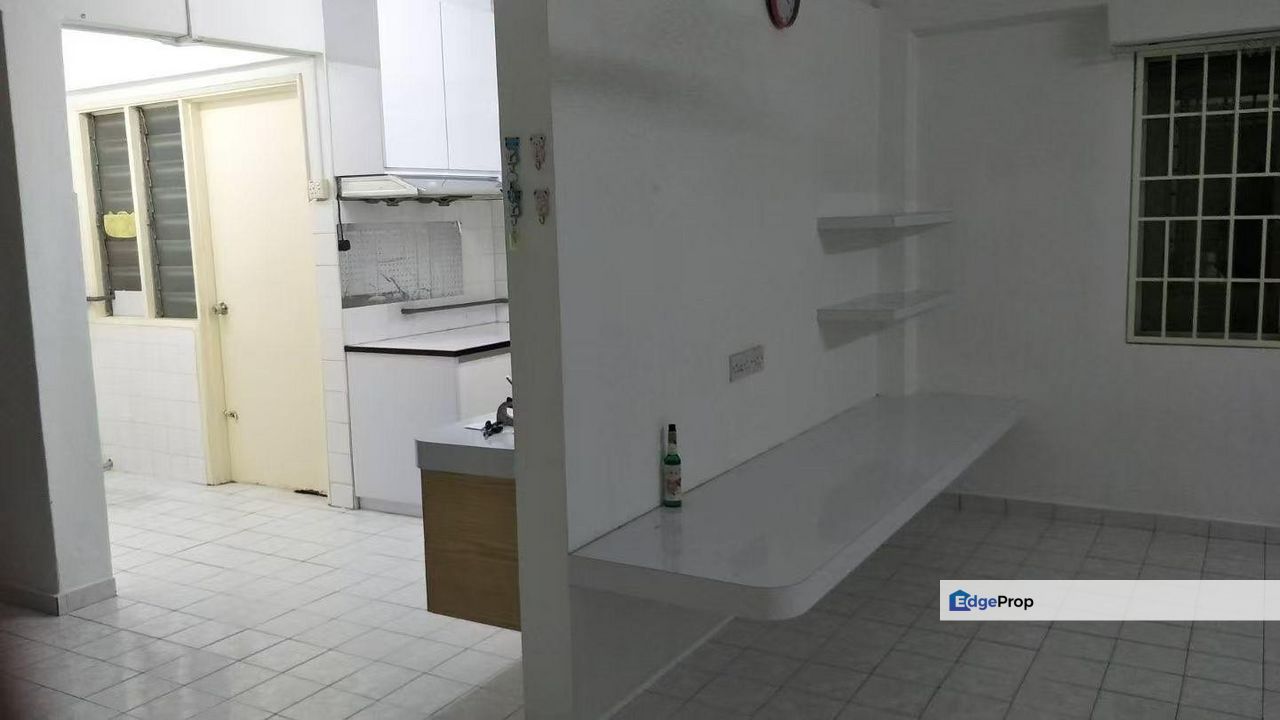 Aman Satu - Corner - 841sf - 3R2B1P - Kepong, Kuala Lumpur, Kepong