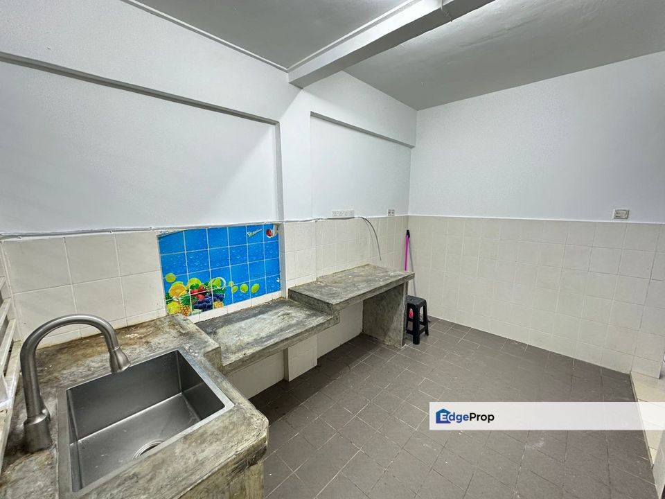 Rawang Tin - 20x60 - 4R3B, Selangor, Rawang