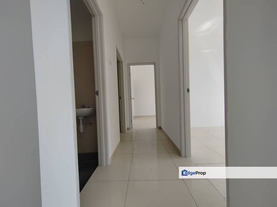 Perdana Park Apartment - With Lift - 850sf - 3R2B - Bandar Tasik Puteri, Selangor, Rawang