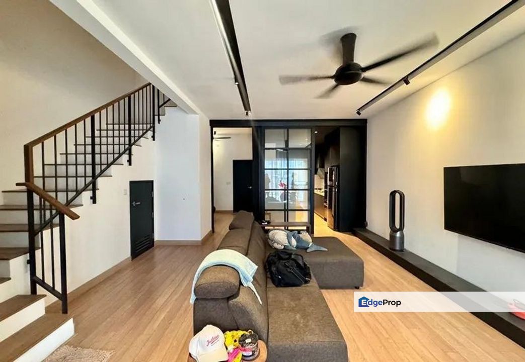 Garland 1 - Full Reno - 20x65 - 3R3B - Kota Emerald Rawang, Selangor, Rawang