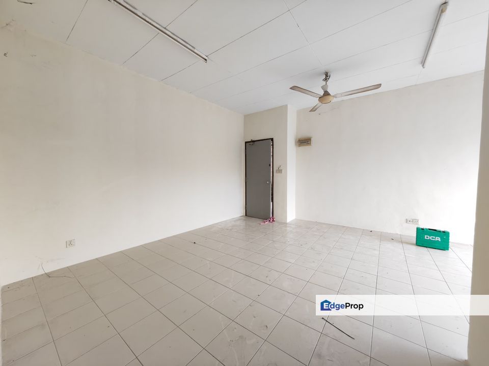 Birchwood Court - 797sf - 3R2B - Bandar Tasik Puteri, Selangor, Rawang