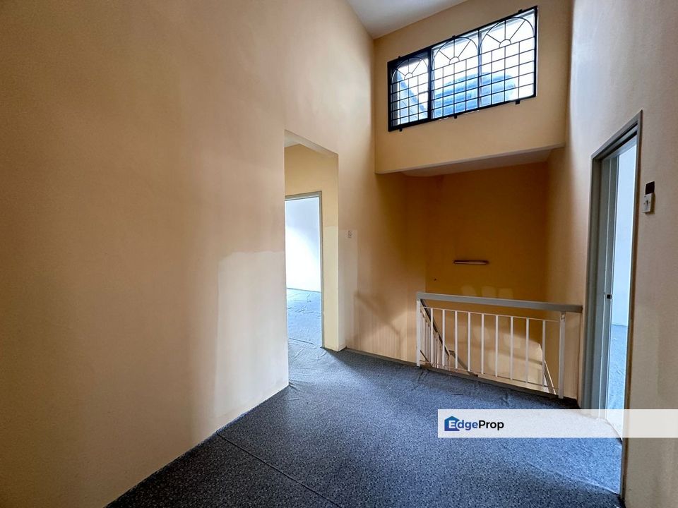 Taman Velox - 22x70 - 4R3B - Rawang, Selangor, Rawang