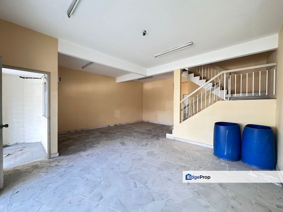 Taman Velox - 22x70 - 4R3B - Rawang, Selangor, Rawang