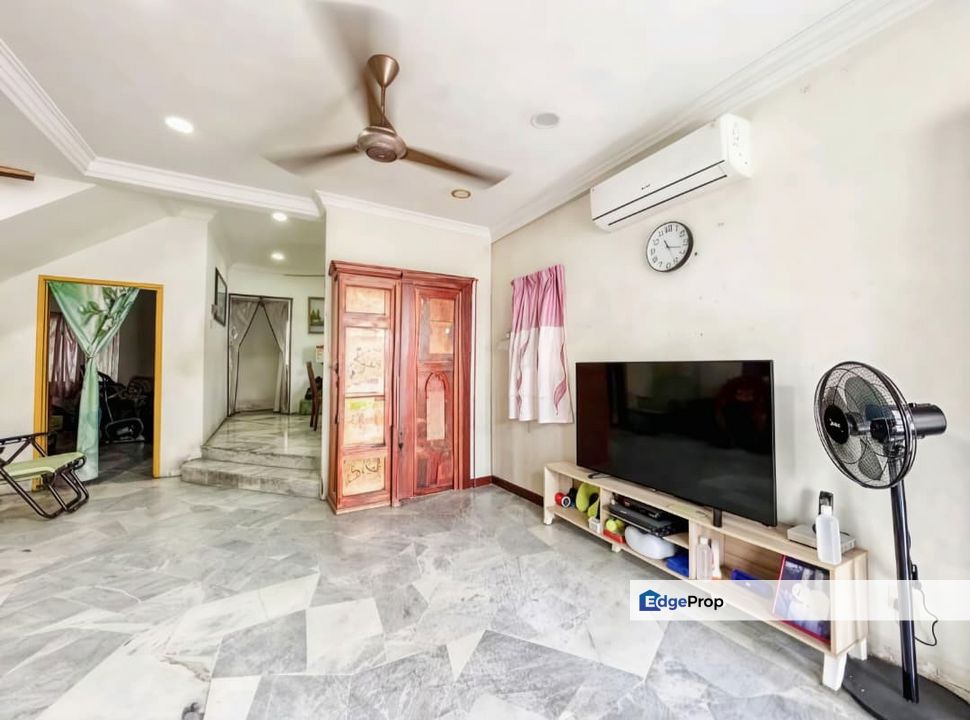 Desa 2 - Semi D - 30x70 - 4R3B - Bandar Country Homes, Selangor, Rawang