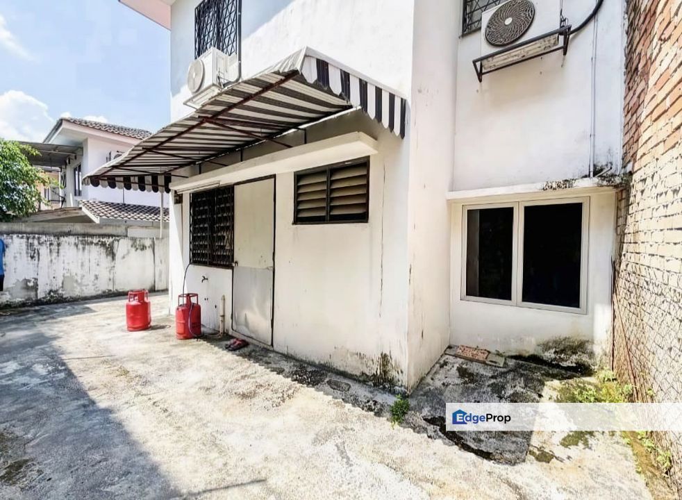 Desa 2 - Semi D - 30x70 - 4R3B - Bandar Country Homes, Selangor, Rawang