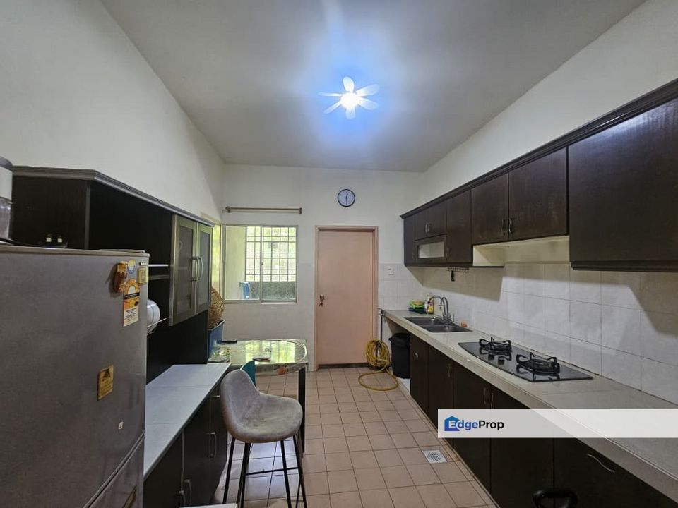 [Rent] Garnet - Semi Furnished - 20x70 - 4R3B - Kota Emerald, Selangor, Rawang