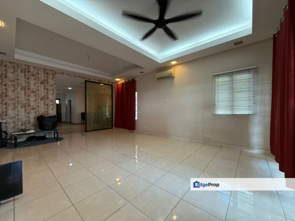 Jalan RP 13 - Corner - 3401sf -  5R3B - Rawang Perdana 2, Selangor, Rawang