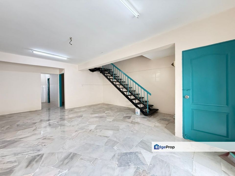 Desa 4 - 18x60 - 4R3B - Rent/Sale - Bandar country homes, Selangor, Bandar Country Homes