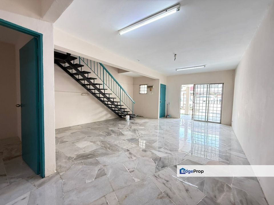 Desa 4 - 18x60 - 4R3B - Rent/Sale - Bandar country homes, Selangor, Bandar Country Homes