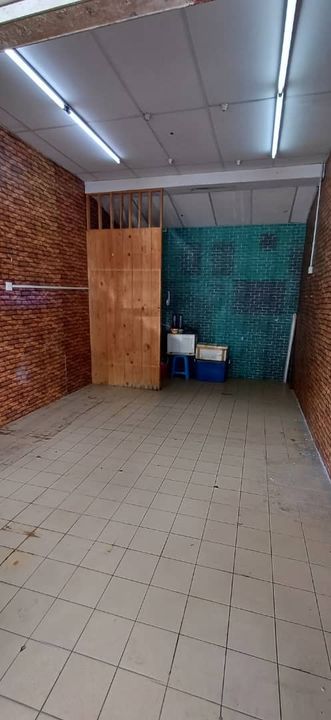 [Rent] Shoplot Rawang - Ground Floor - Near Bus Station, Selangor, Gombak