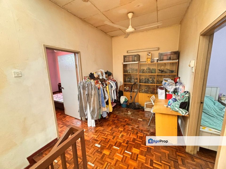 Taman Tun Perak - Facing Empty - 22x70 - 4R3B - Rawang, Selangor, Rawang