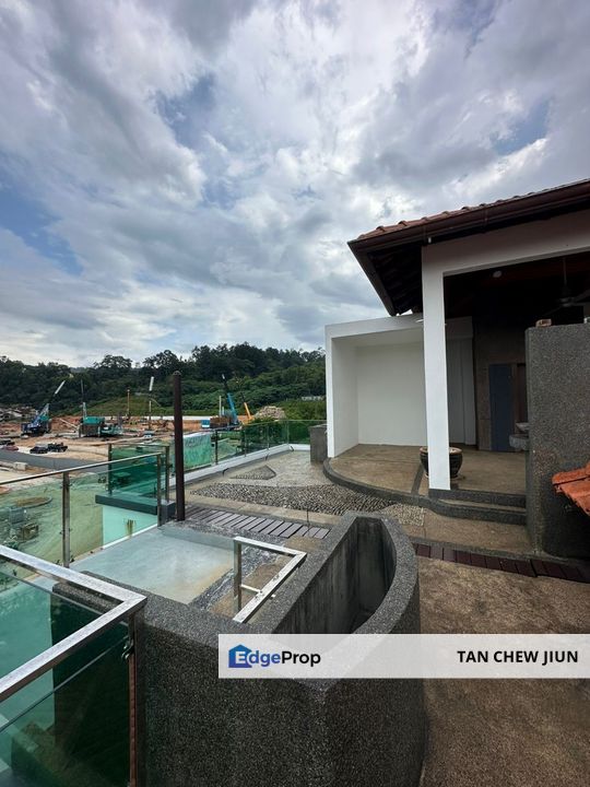 With Swimming Pool 4 Storey Beverly Heights Ampang with Lift Freehold Bungalow Ampang for Sales, Selangor, Ampang