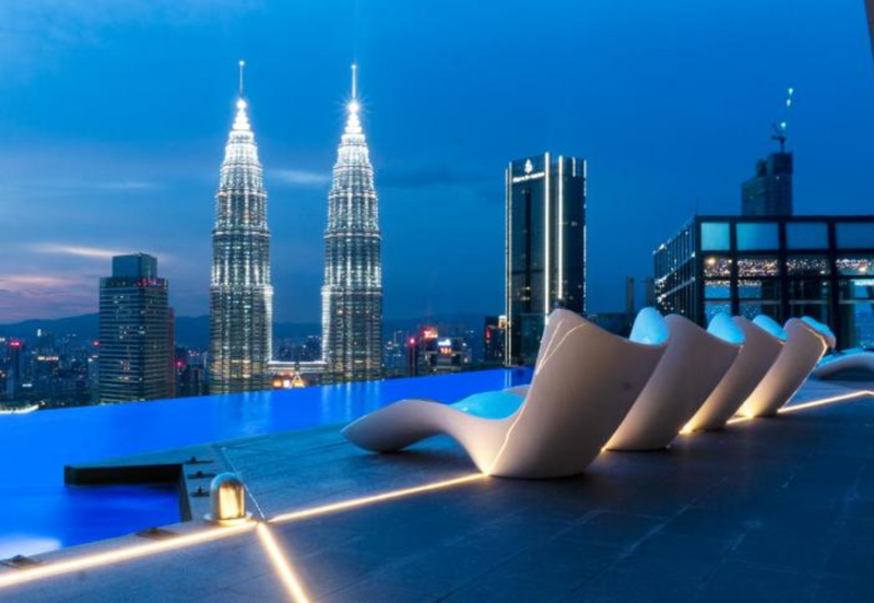 Luxury Freehold Project 300m covered linkbridge to KLCC Good in investment with high return (foreigner can buy)