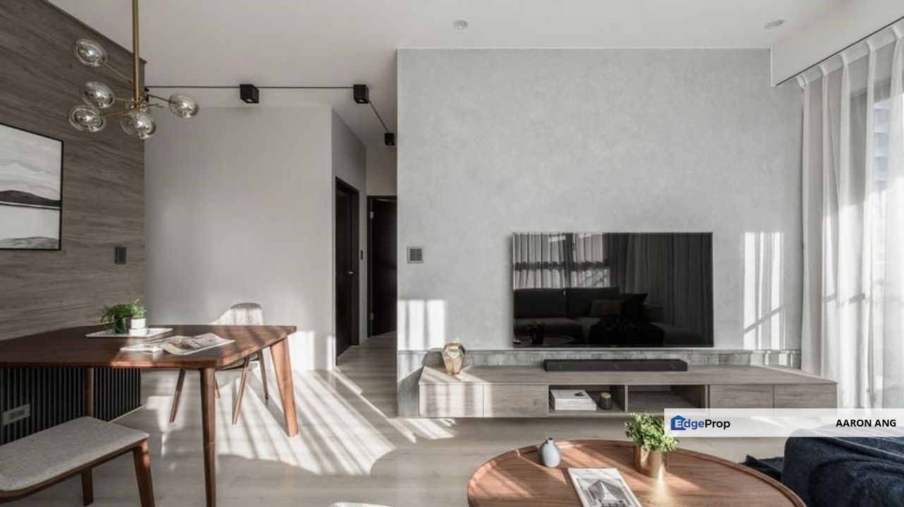 KL BANGSAR SOUTH LOW DENSITY WALKING DISTANCE TO LRT AND MALL suites(Suitable for investment FREE FURNISHED), Kuala Lumpur, Bangsar South