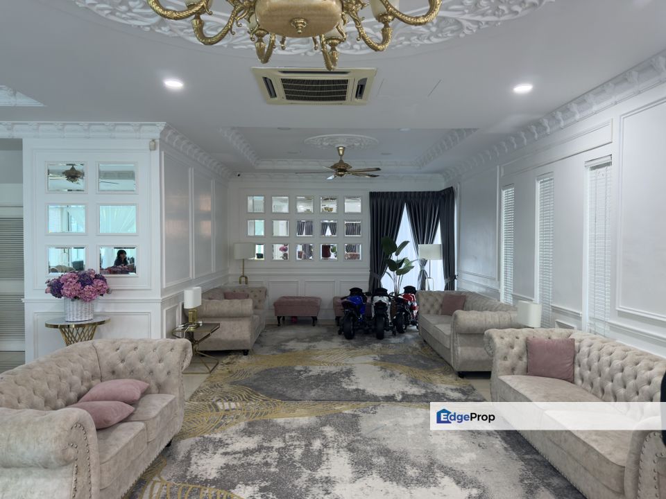 Exclusive Bungalow for Sale in Subang Jaya | 5+1 BR | 6,000 sqft, Selangor, Subang Jaya