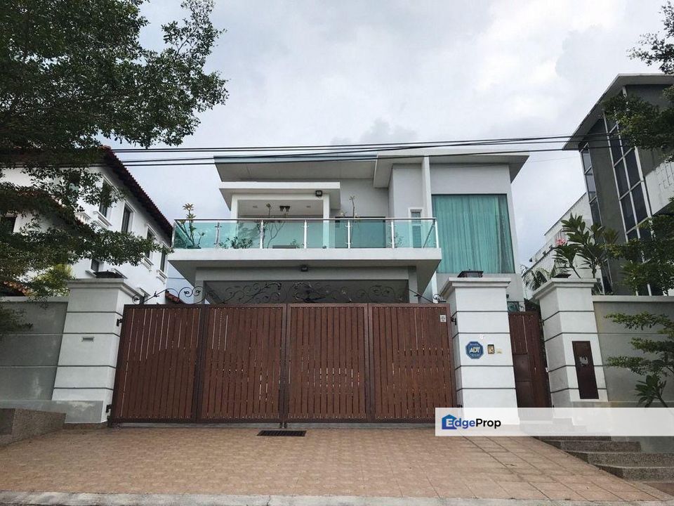Bungalow for Sale in Subang Jaya | Peaceful Neighbourhood, Selangor, Subang Jaya