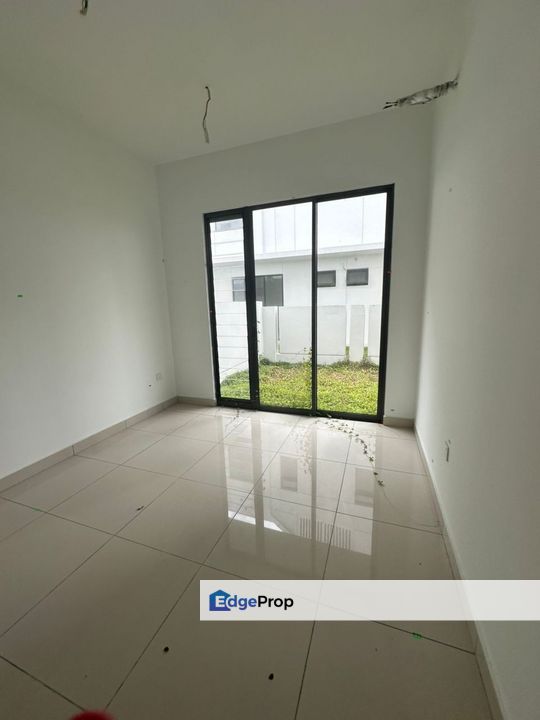 Large Semi-D with a Practical Layout in Elmina U17 | 40x80, Selangor, Sungai Buloh