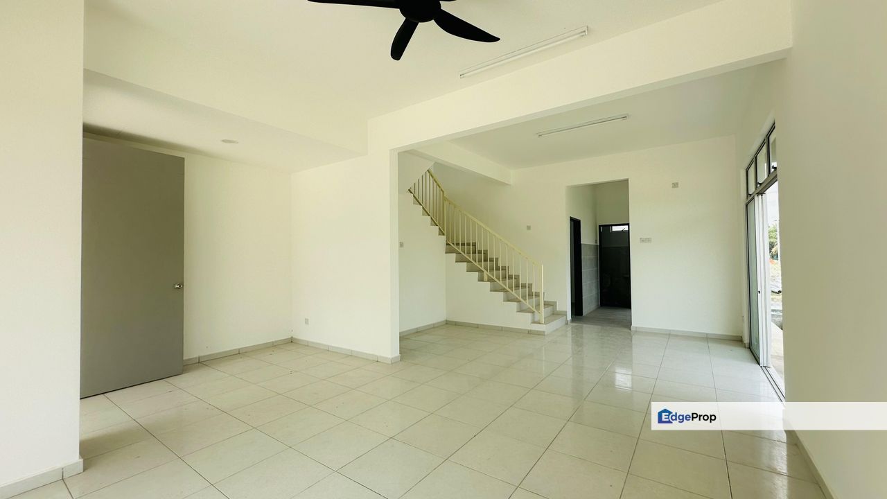 New Double Storey Taman Langat Utama Near Sepang, Selangor, Banting