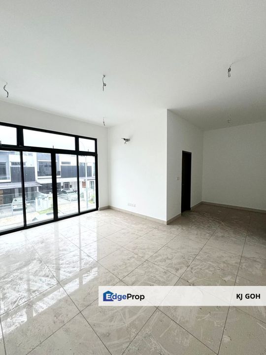 Horizon Hills 2 Storey Terrace House For Rent, Johor, 