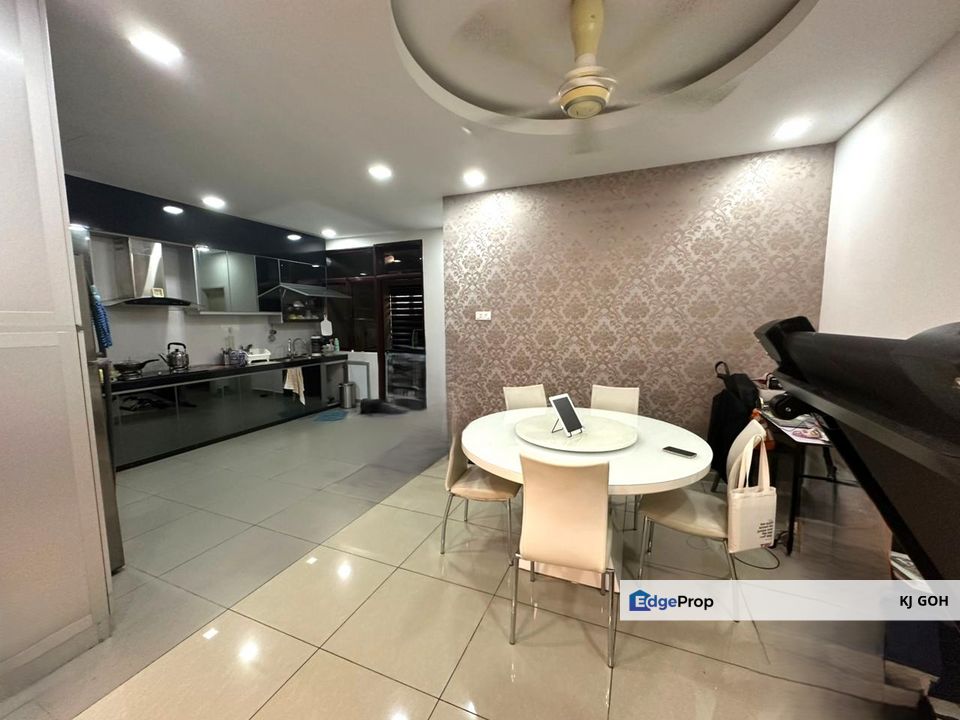 Taman Mutiara Rini Heights 2 Storey Terrace For Sale, Johor, Skudai