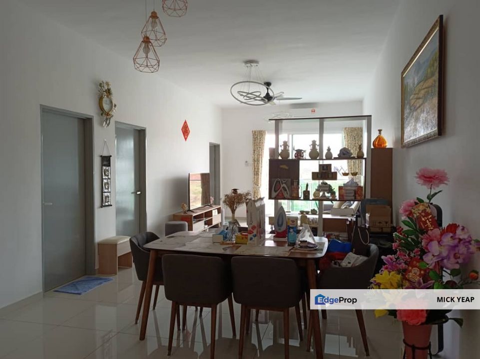 Iris residence for rent, Selangor, Kajang