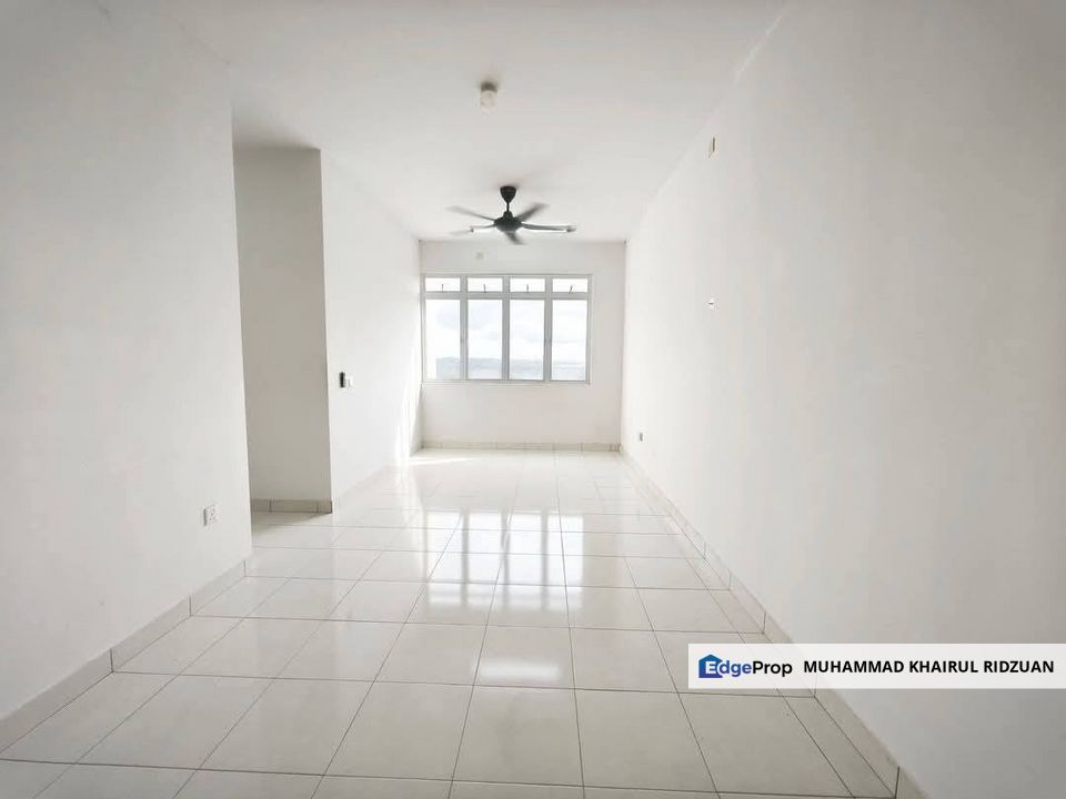 PANGSAPURI HARMONI PUTRA HEIGHTS LEVEL 2 FOR SALE { NON BUMI UNIT } , Selangor, Subang Jaya