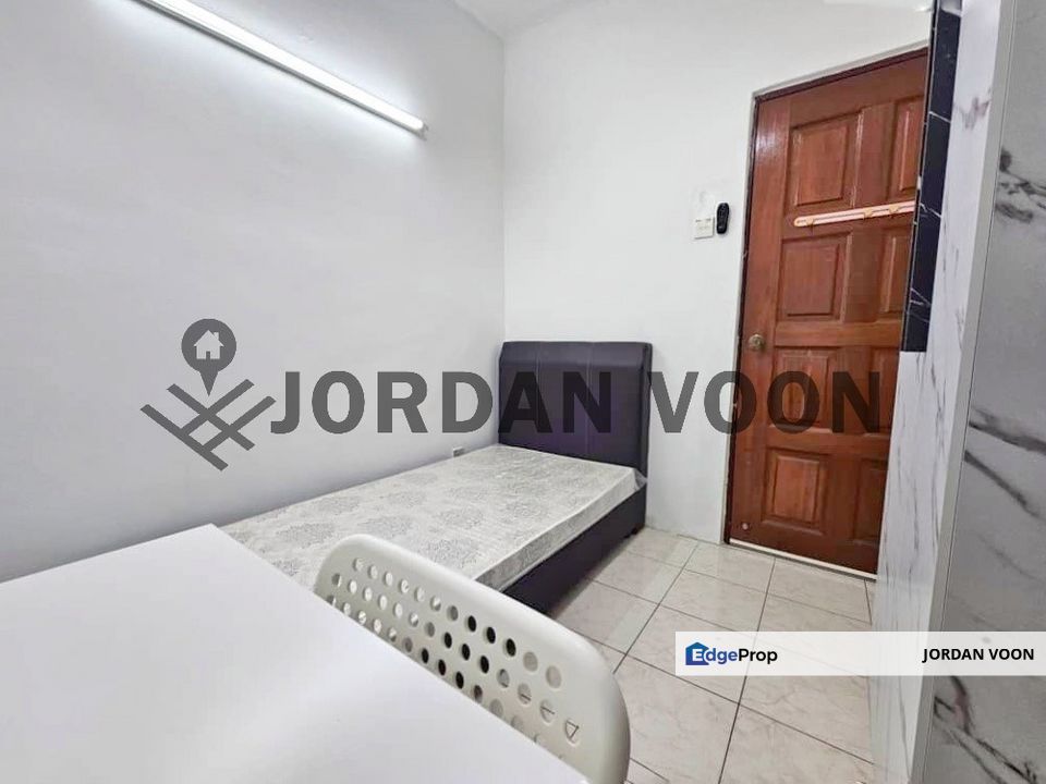Middle Male room for rent Springfield Sungai Ara, 5mins 2 Bayan Baru, Penang, Sungai Ara