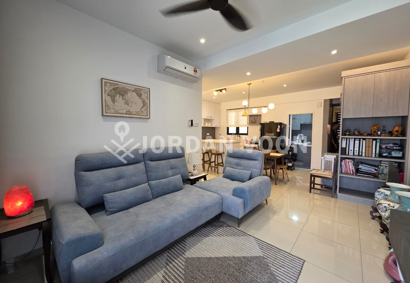 The Golden Triangle 2