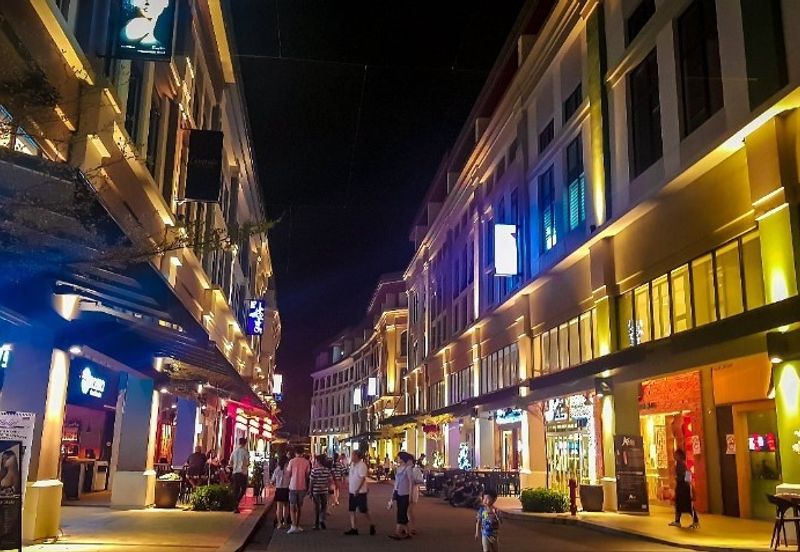 PLAZA ARCADIA, DESA PARKCITY