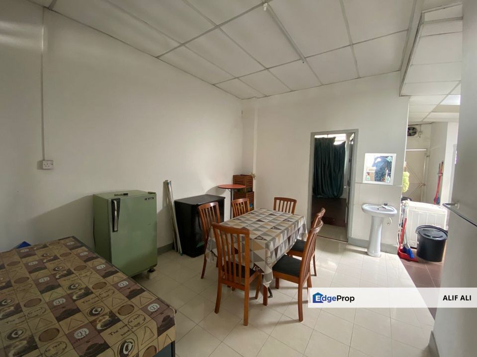 Canning Garden Ipoh Single Storey House for Rent | Partly Furnished | RM1,300 Negotiable, Perak, Ipoh