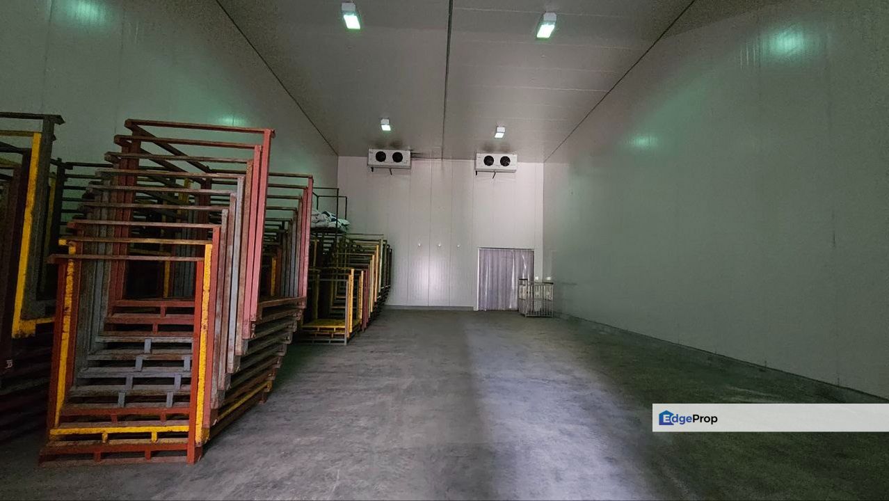 Well-Located 1 Storey Detached Factory Warehouse For Rent At Taman Cheng Teknologi Melaka , Melaka, Cheng