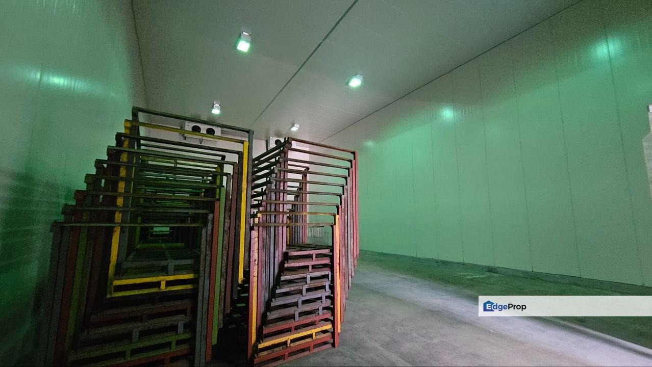 Well-Located 1 Storey Detached Factory Warehouse For Rent At Taman Cheng Teknologi Melaka , Melaka, Cheng