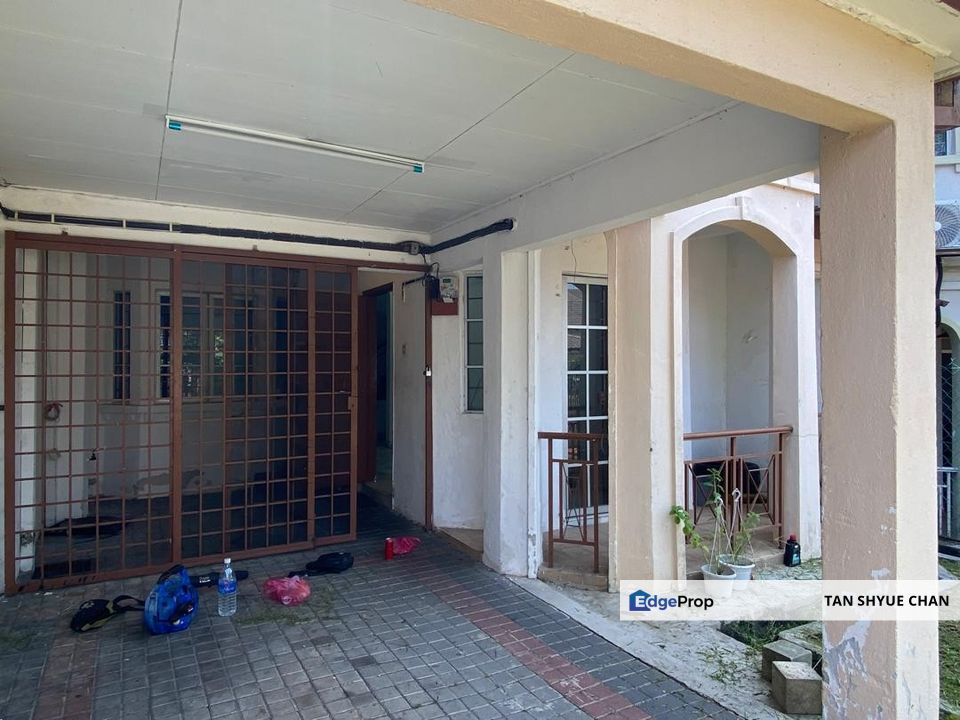 Discover A Well-Maintained, Good Condition 2-storey Terraced House - USJ 11 Subang Jaya, Selangor, Subang Jaya