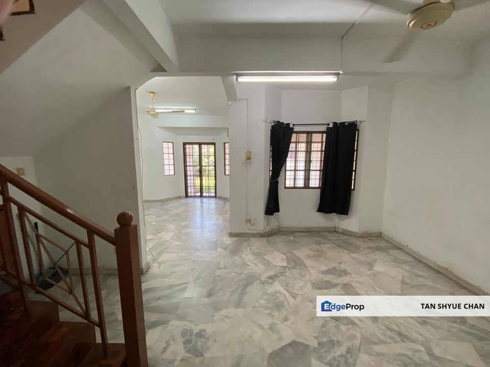 Discover A Well-Maintained, Good Condition 2-storey Terraced House - USJ 11 Subang Jaya, Selangor, Subang Jaya