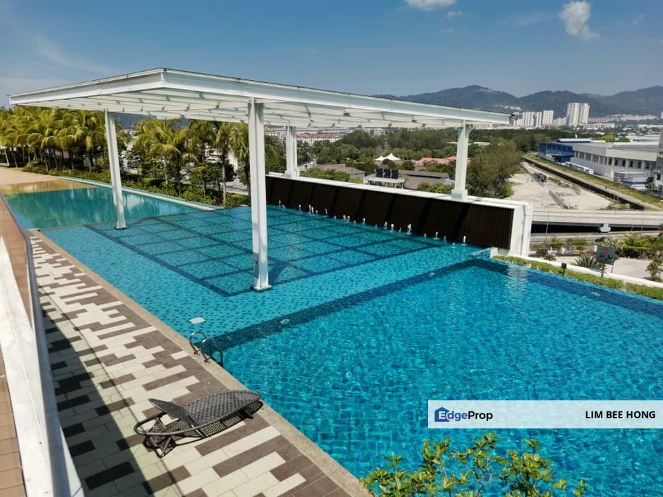 Southbay Plaza Top Floor for Sale at Batu Maung, Penang, Penang, Batu Maung