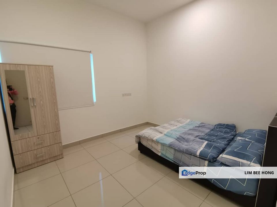 Southbay Plaza Top Floor for Sale at Batu Maung, Penang, Penang, Batu Maung
